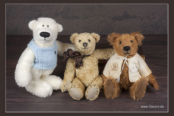 artist bears by Karin Jehle
