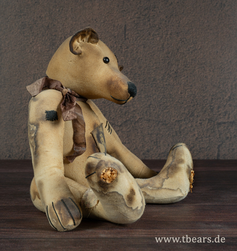 antique style artist bear