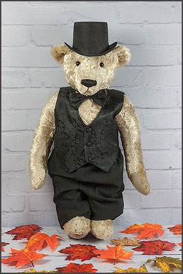 inspired by the early Steiff bears